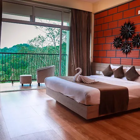 Serene Crest Resort Mananthavady Exterior photo